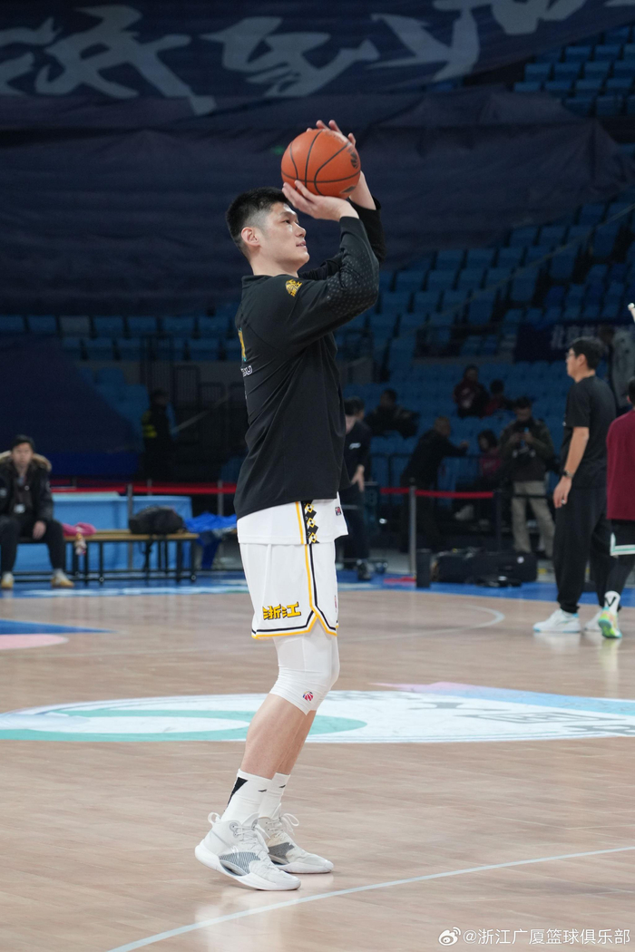 od体育登录-宁夏男篮队员备战,为比赛做好准备