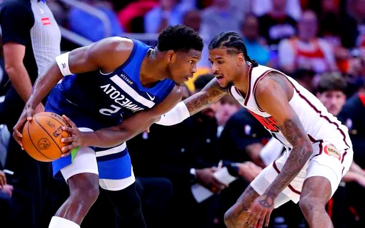 od体育视频-火箭击败森林狼,取得三连胜